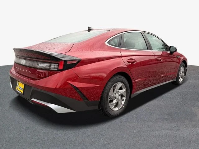 Used 2026 Red Hyundai SE image 3
