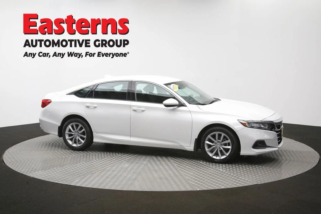 Used 2021 White Honda LX image 47
