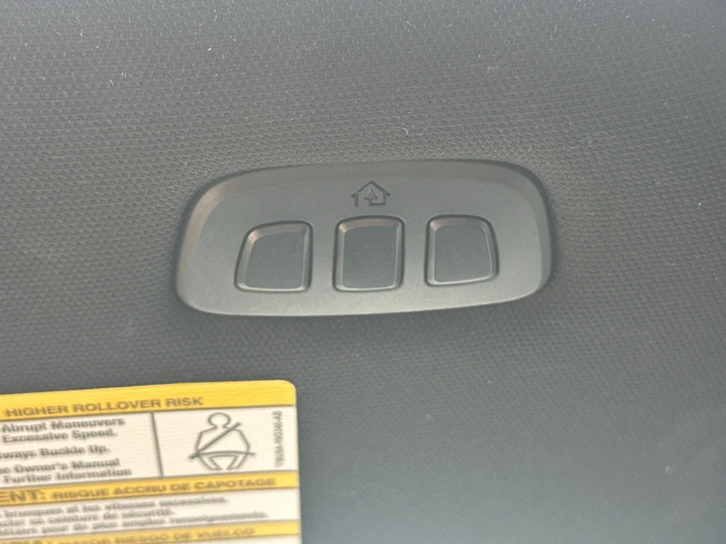 Used 2021 Iconic Silver Metallic Ford Tremor image 30