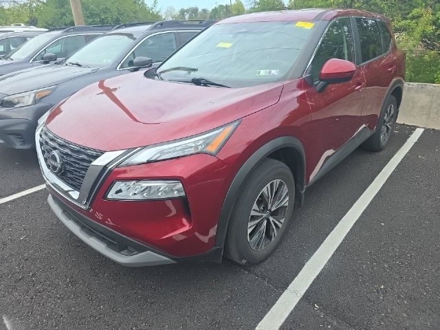 Used 2023 Red Nissan SV image 2