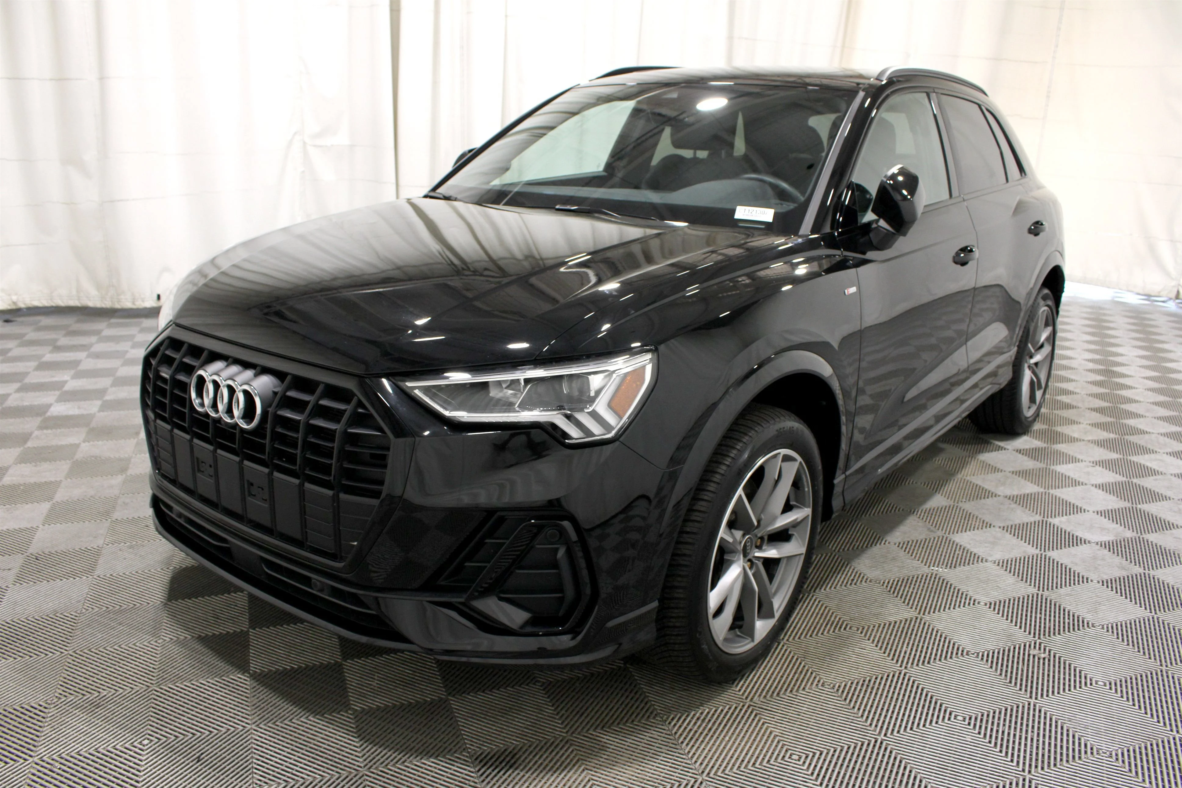 2024 Audi Q3 S Line Premium Plus - Photo 36