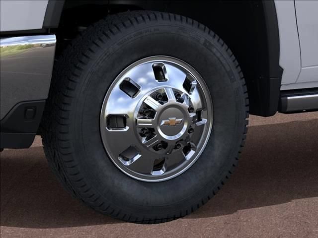 New 2026 Summit White Chevrolet LTZ DRW image 9