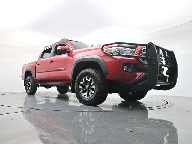 Used 2017 Barcelona Red Metallic Toyota TRD Off-Road image 45