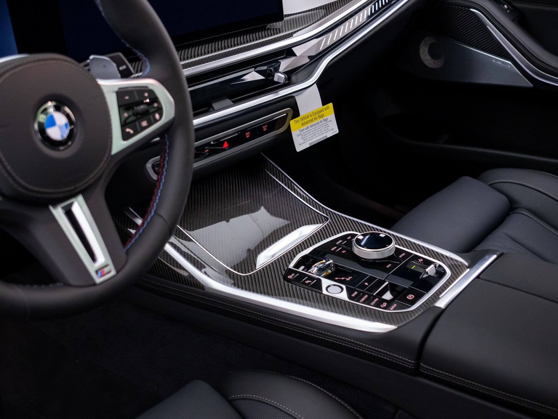 New 2027 Dravit Grey Metallic BMW M60i image 13