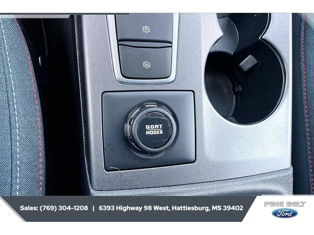 Used 2025 Robins Egg Blue Ford Heritage image 23