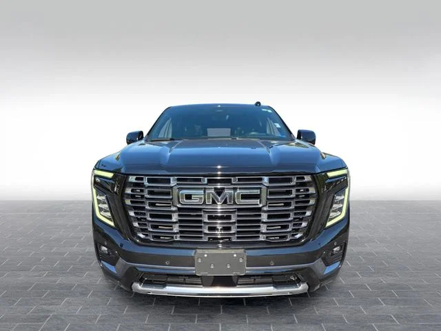 Used 2025 Black GMC Denali Ultimate image 2