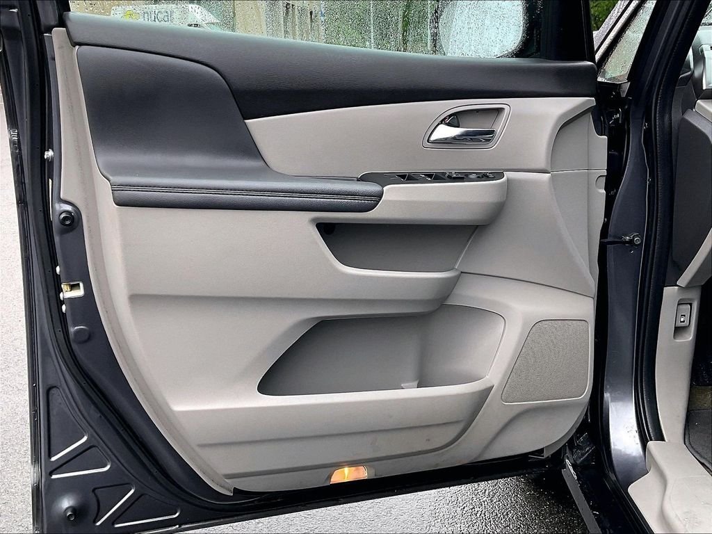 Used 2015 Gray Honda EX-L image 9