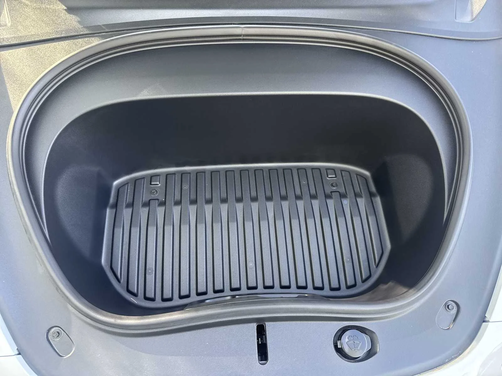 Used 2025 White Tesla Long Range image 13