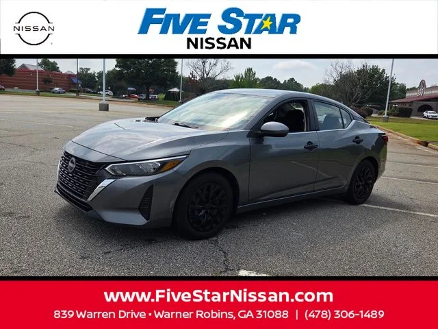 Used 2025 Gray Nissan S image 3
