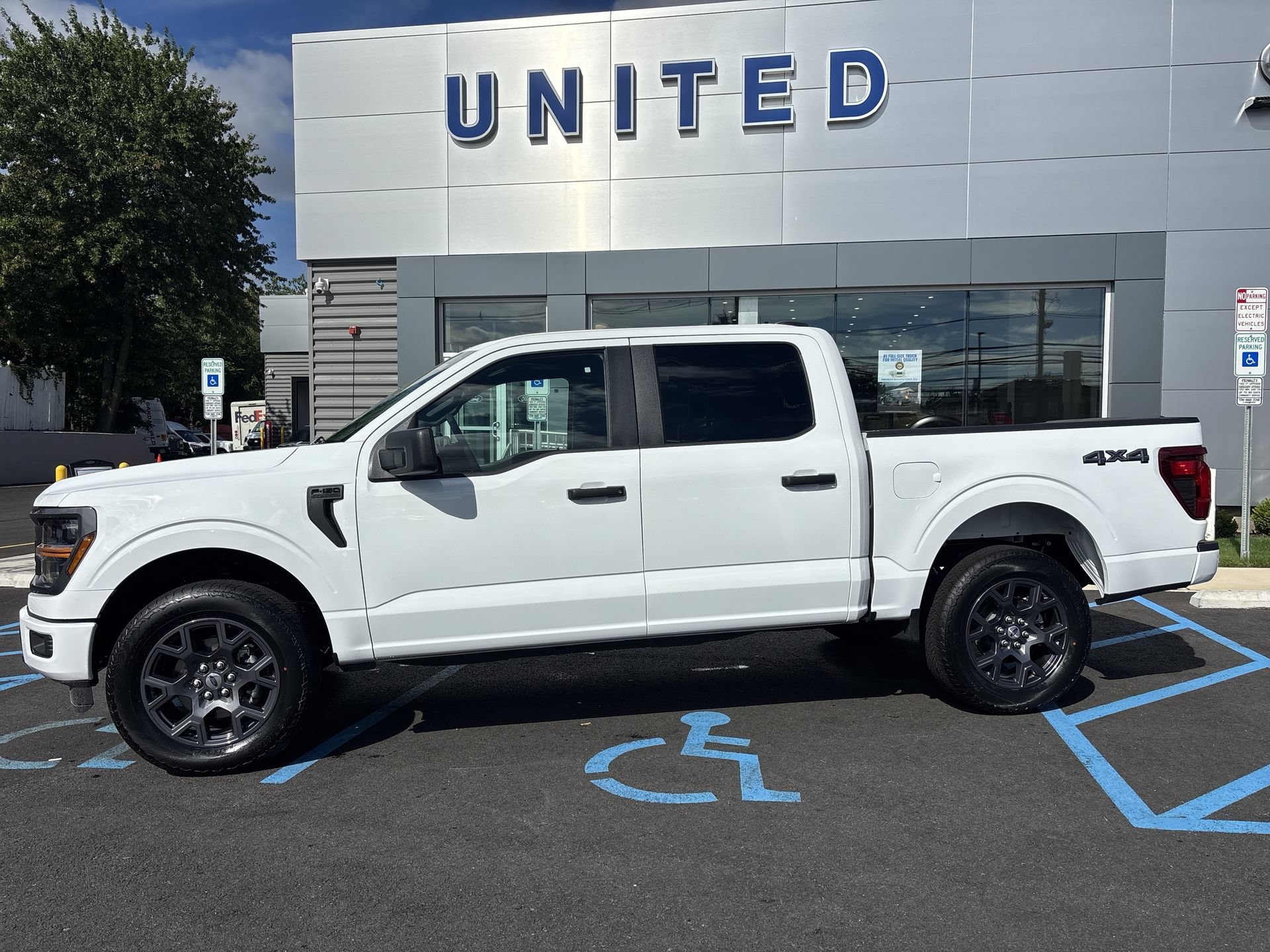 New 2026 Oxford White Ford STX® image 26