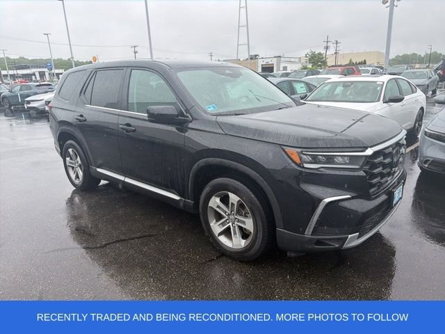 2023 Honda Pilot EX-L 8-Occupant AWD's photo