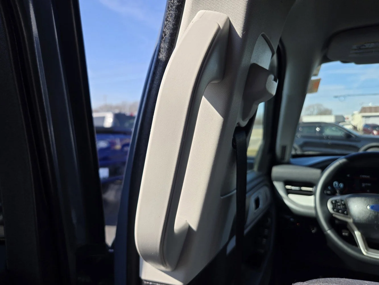 Used 2025 Blue Ford Active image 31