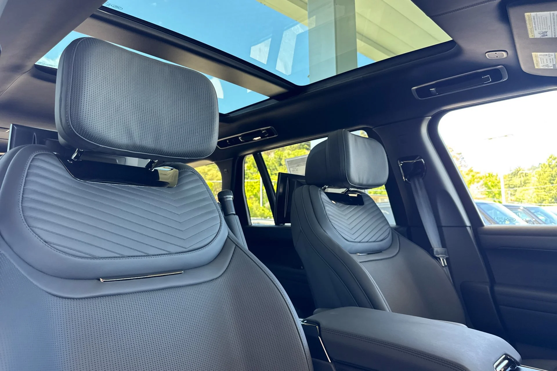 New 2026 Narvik Black Land Rover SV Black image 20