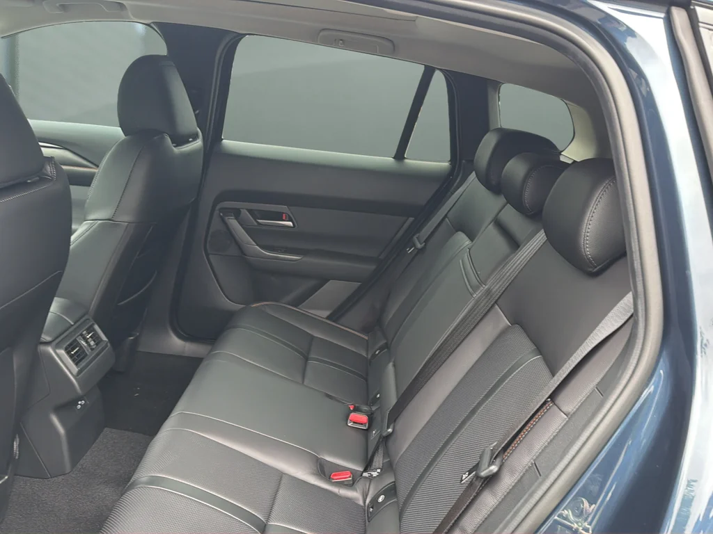 New 2026 Blue Metallic Mazda 2.5 S Premium AWD image 18