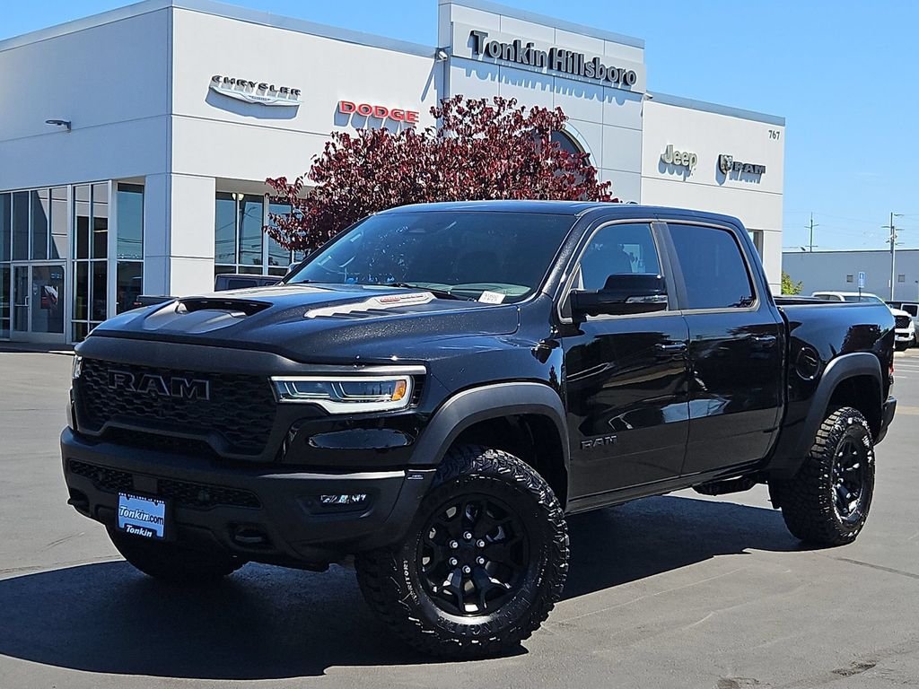 New 2026 Diamond Black Crystal Pearl-Coat Exterior Paint RAM RHO image 2