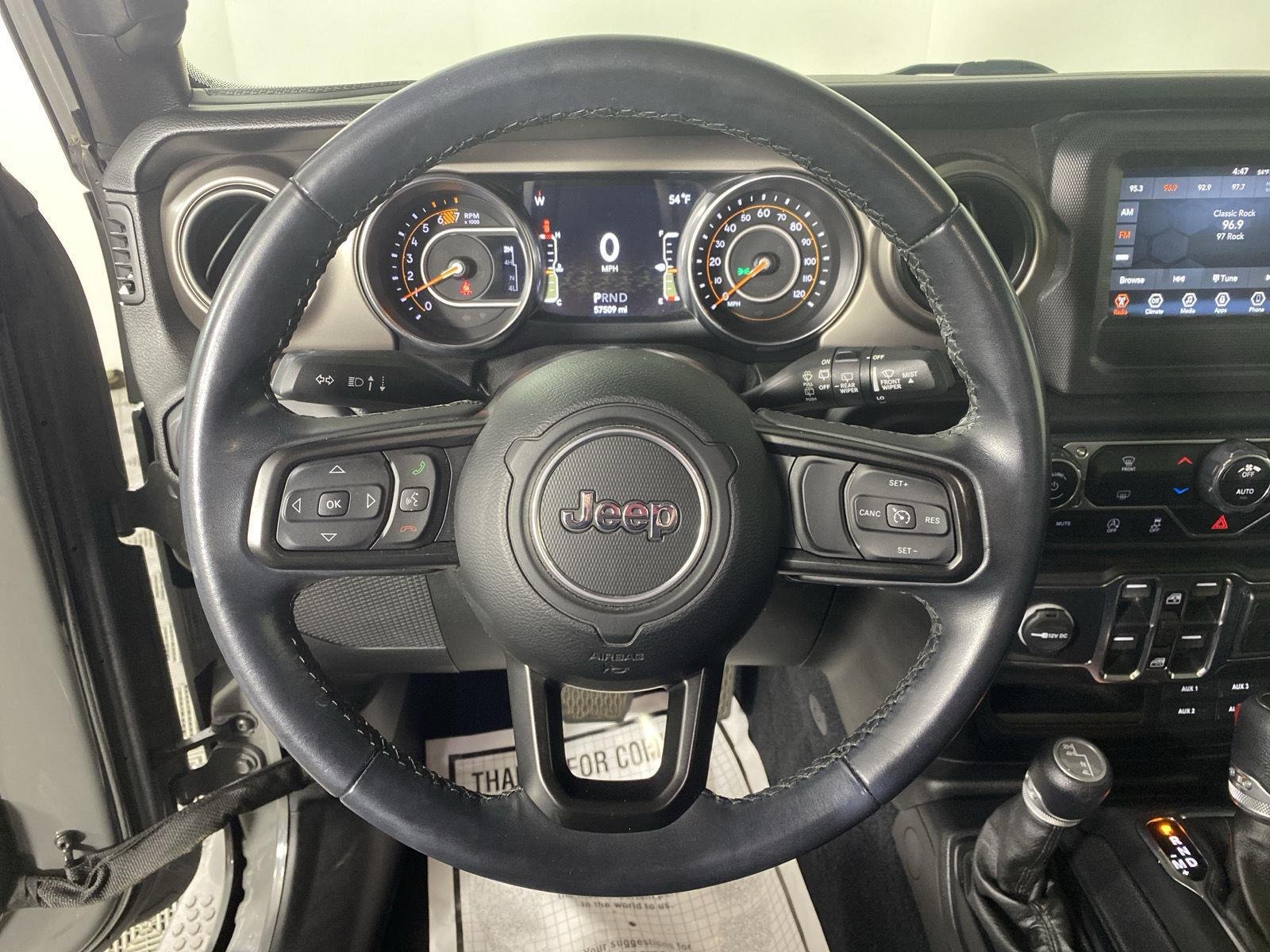 Used 2020 Sting-Gray Clearcoat Jeep Sport S image 16