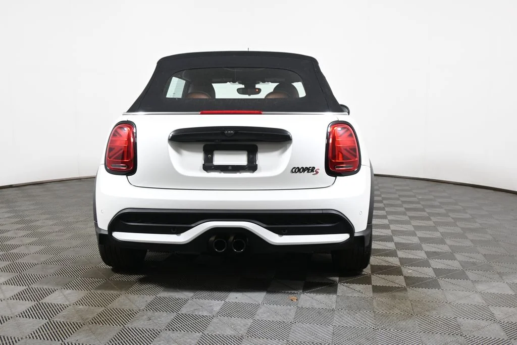 Certified Used 2023 White MINI Iconic image 6