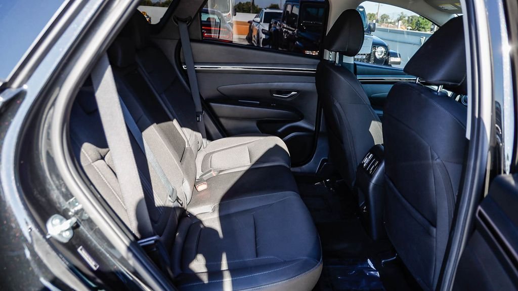 Used 2023 Phantom Black Hyundai SEL image 19