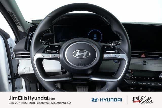 2025 Hyundai Elantra Limited - Photo 49