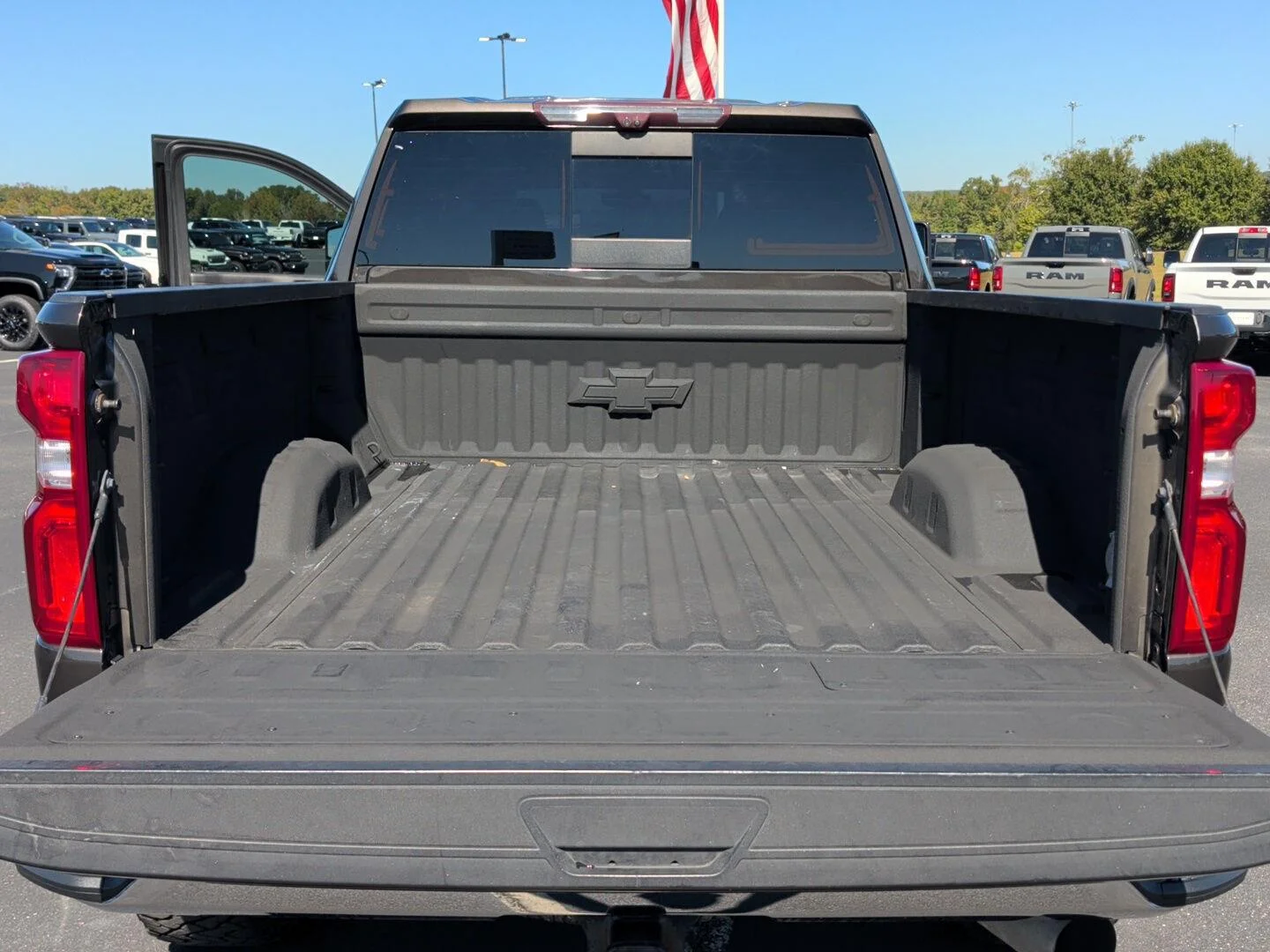 Used 2021 OXFORD BROWN METALLIC Chevrolet LTZ image 23