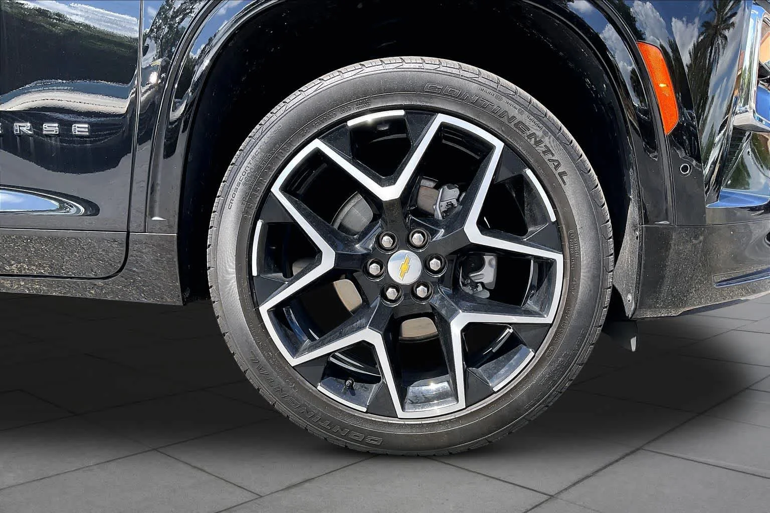 Used 2025 Mosaic Black Metallic Chevrolet FWD High Country image 18