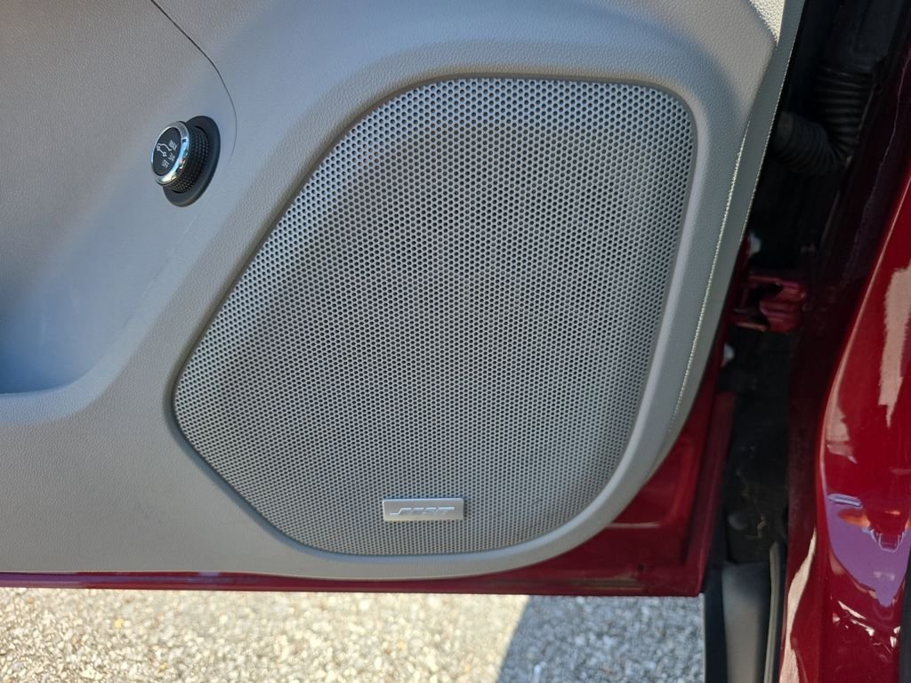 Used 2019 Red Quartz Tintcoat GMC SLT-1 image 19