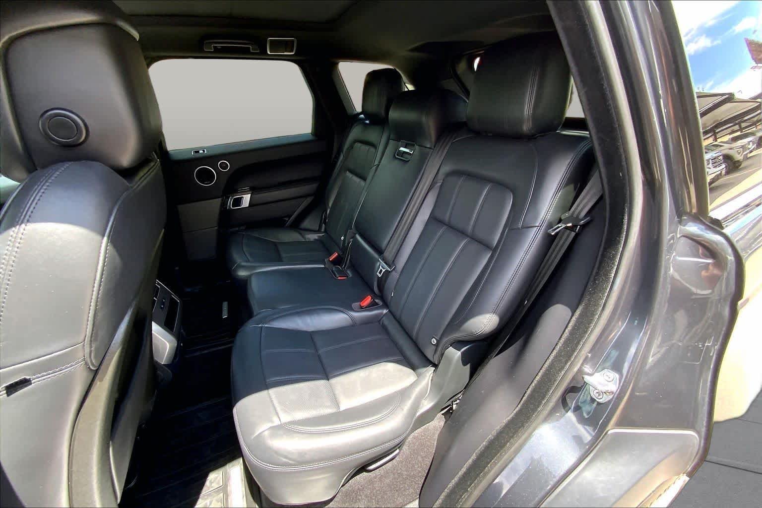 Used 2019 Borealis Black Metallic Land Rover HSE image 21