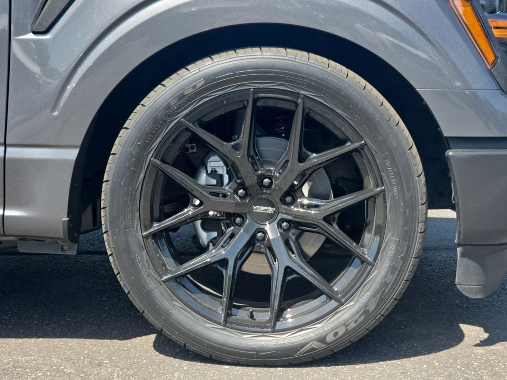 Used 2025 Gray Ford XL image 27