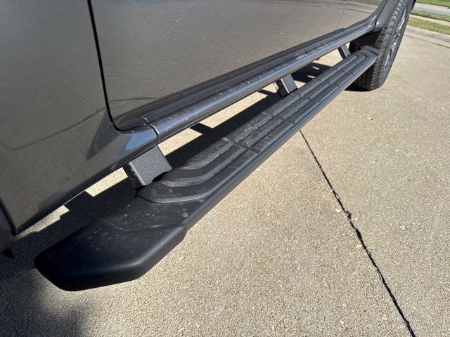 New 2026 Carbonized Gray Metallic Ford XLT image 43