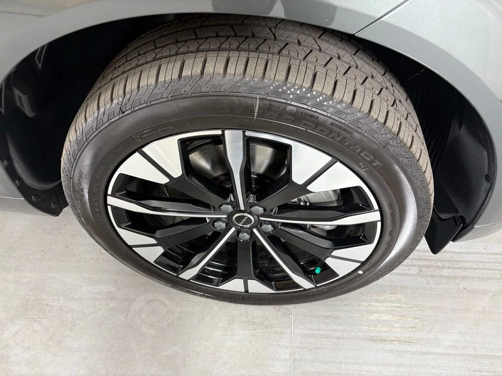 New 2026 Forest Lake Volvo Plus image 11