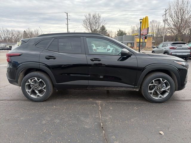 2026 Chevrolet Trax LT - Photo 2