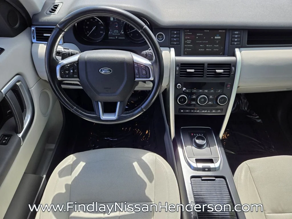 Used 2019  Land Rover HSE image 14