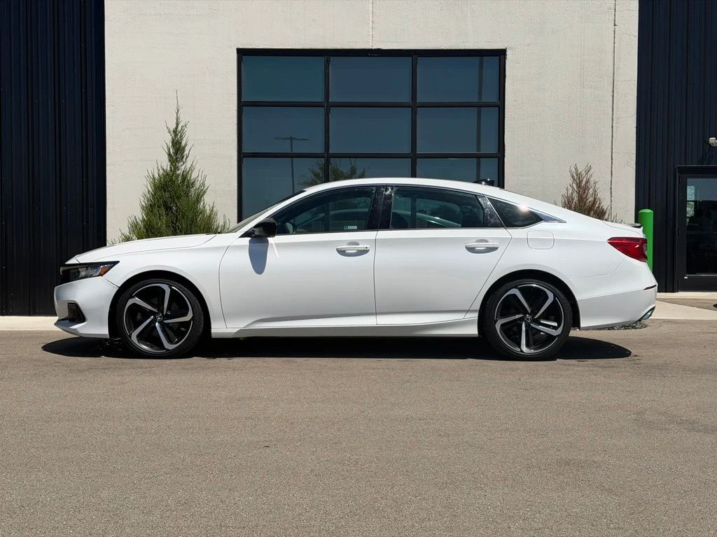Used 2021 White Honda Sport image 2