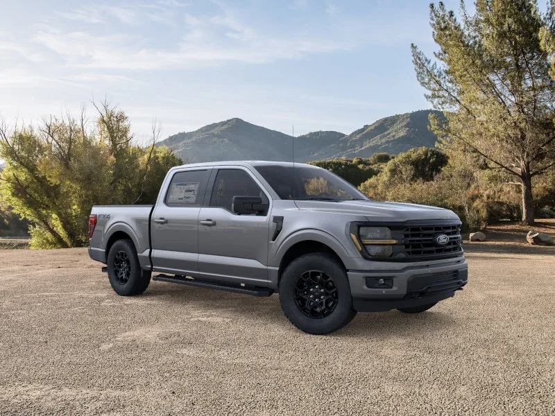 New 2026 Carbonized Gray Metallic Ford XLT image 30