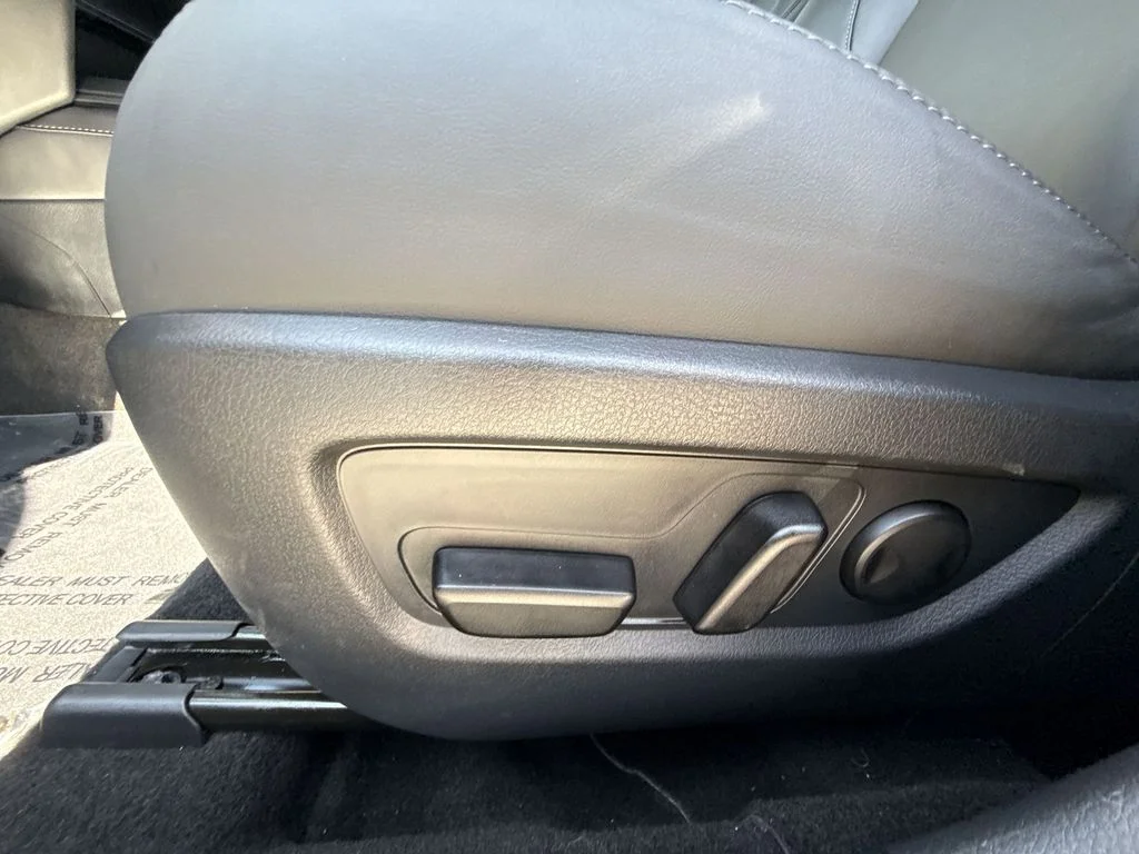 Used 2026 White Mazda 2.5 S Preferred image 12