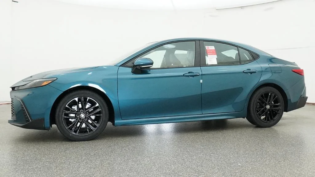 New 2026 Ocean Gem Toyota SE image 59