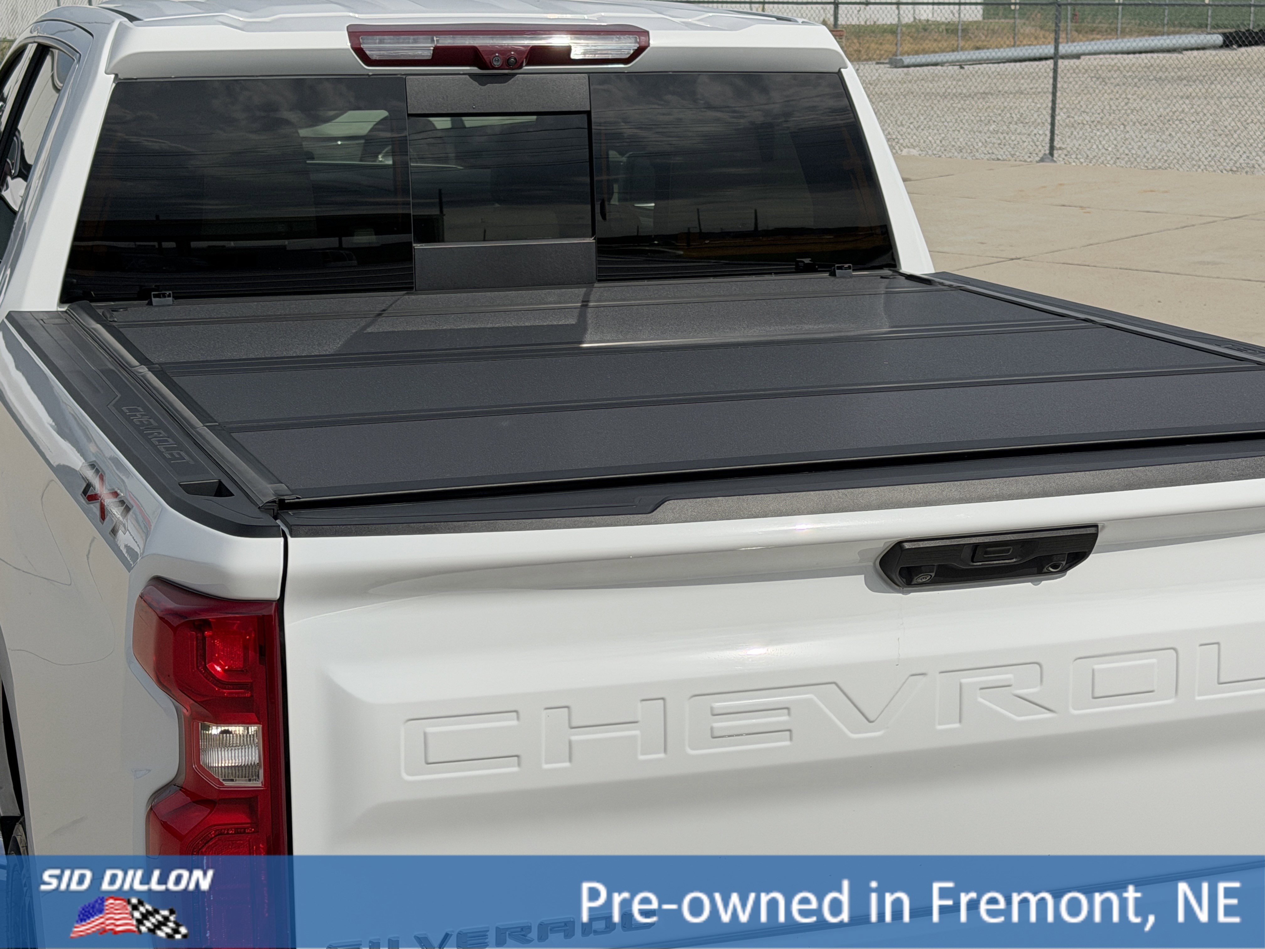 Used 2023 Summit White Chevrolet LTZ image 5