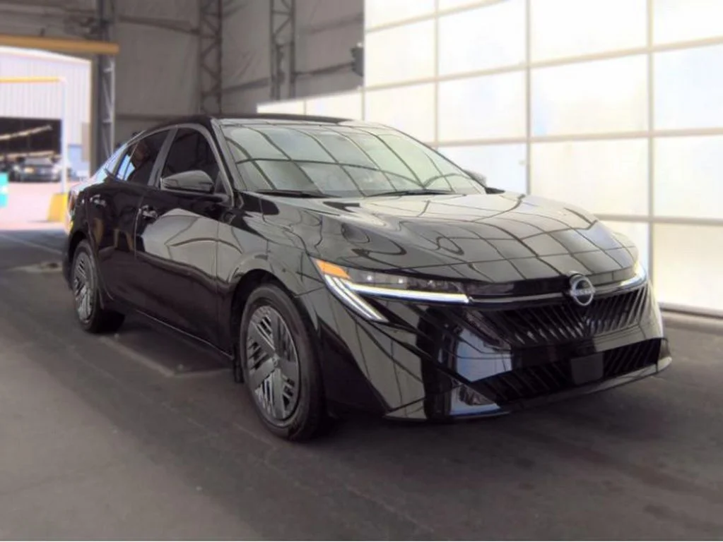 Used 2026 Super Black Nissan SV image 4