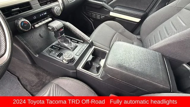 2024 Toyota Tacoma TRD Off Road - Photo 13