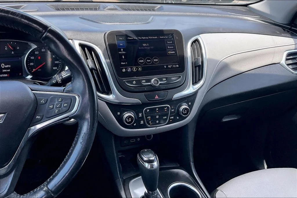 Used 2020 White Chevrolet Premier image 9