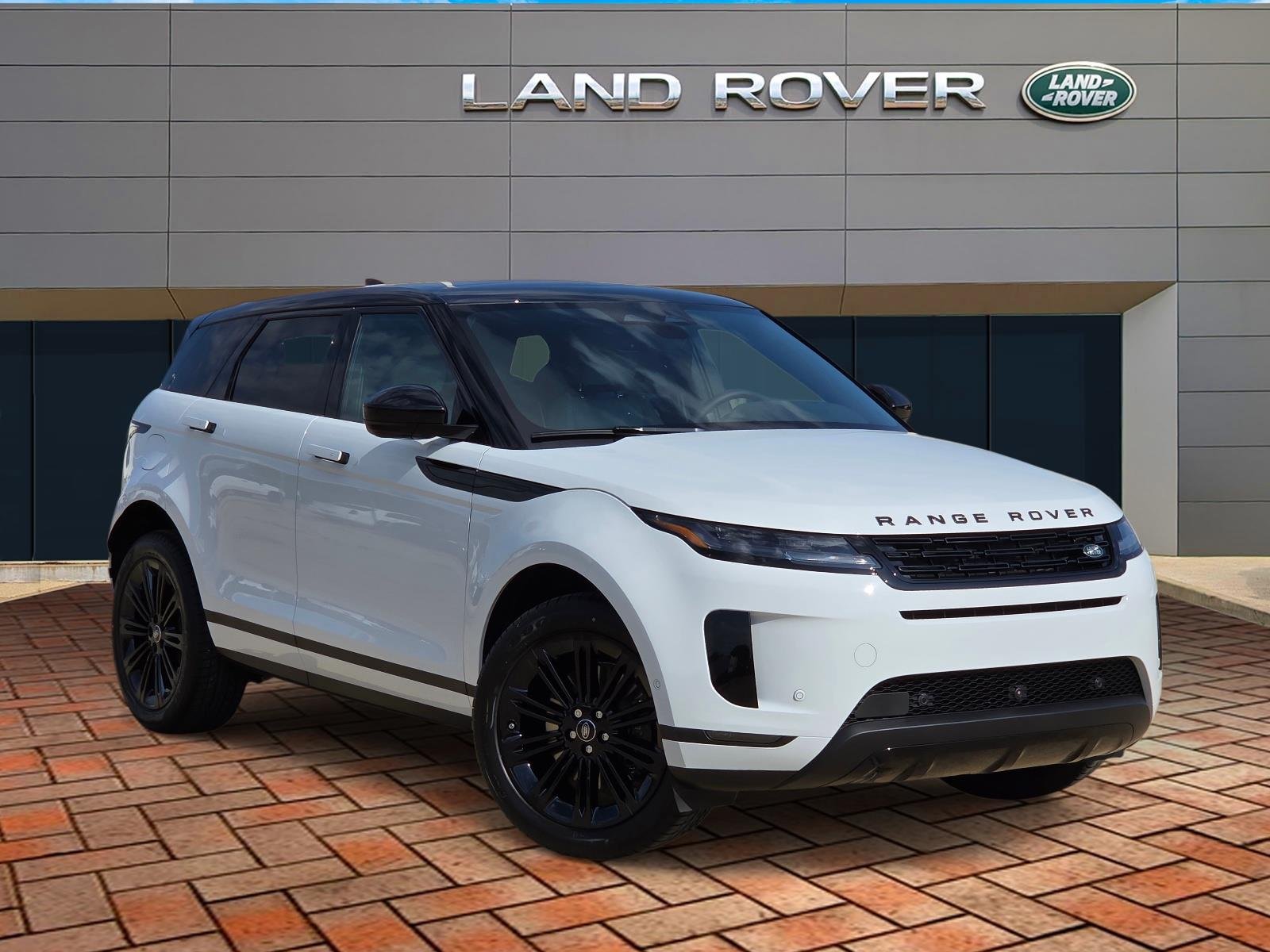 2026 Land Rover Range Rover Evoque S's photo