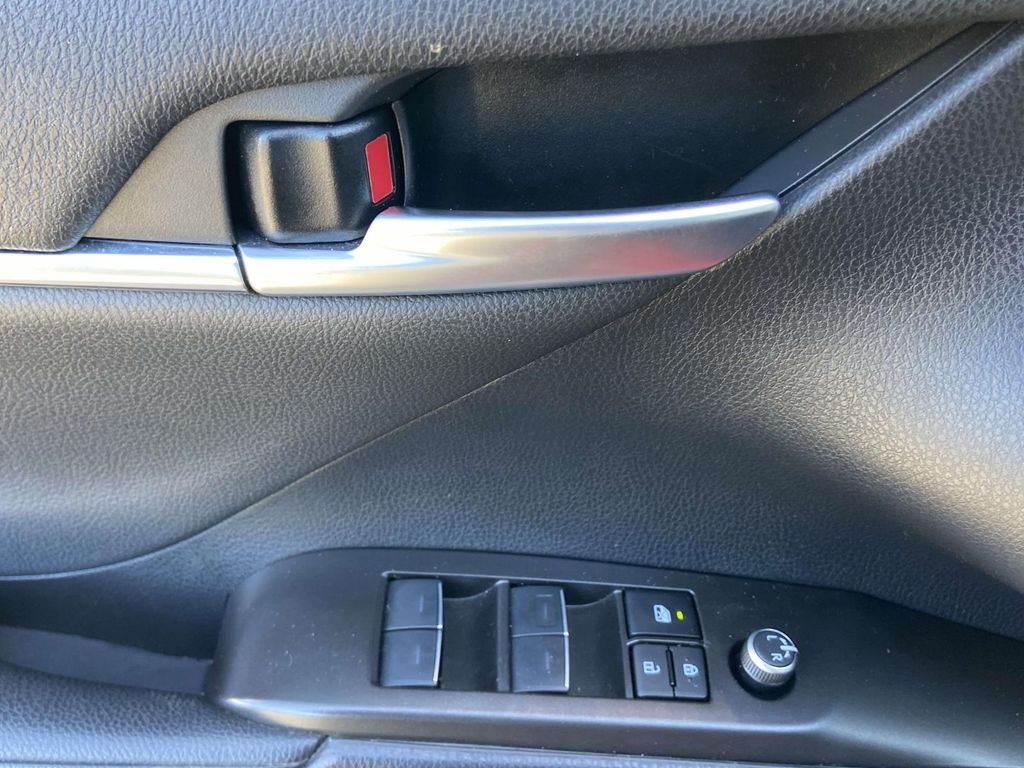 2024 Toyota Camry XLE - Photo 15