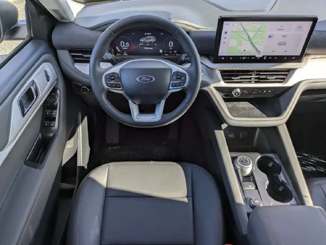 New 2026 Vapor Blue Metallic Ford Active image 16