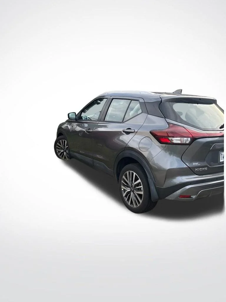 Used 2023 Gray Nissan SV image 2