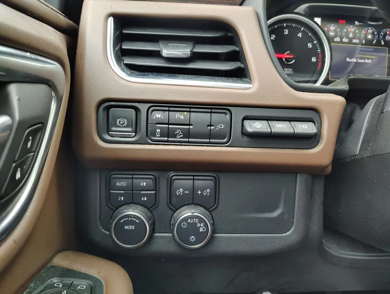 Used 2021 Beige Chevrolet High Country image 13