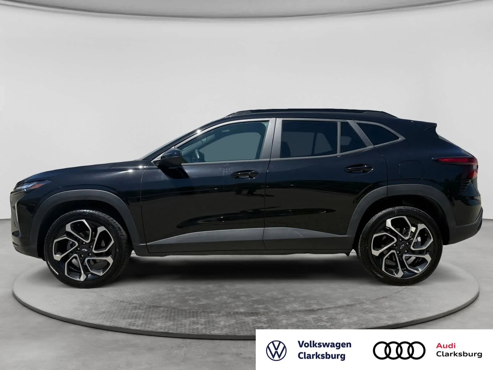 Used 2026 Mosaic Black Metallic Chevrolet 2RS image 8