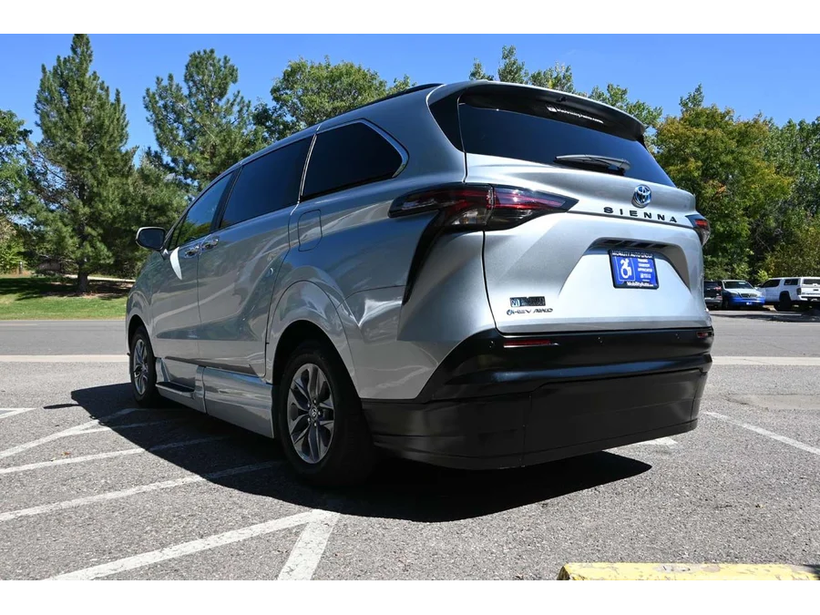 New 2025 SILVER Toyota XLE+ AWD Mobility Handicap Van image 8