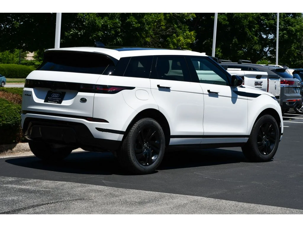 Used 2023 Fuji White Land Rover S image 4