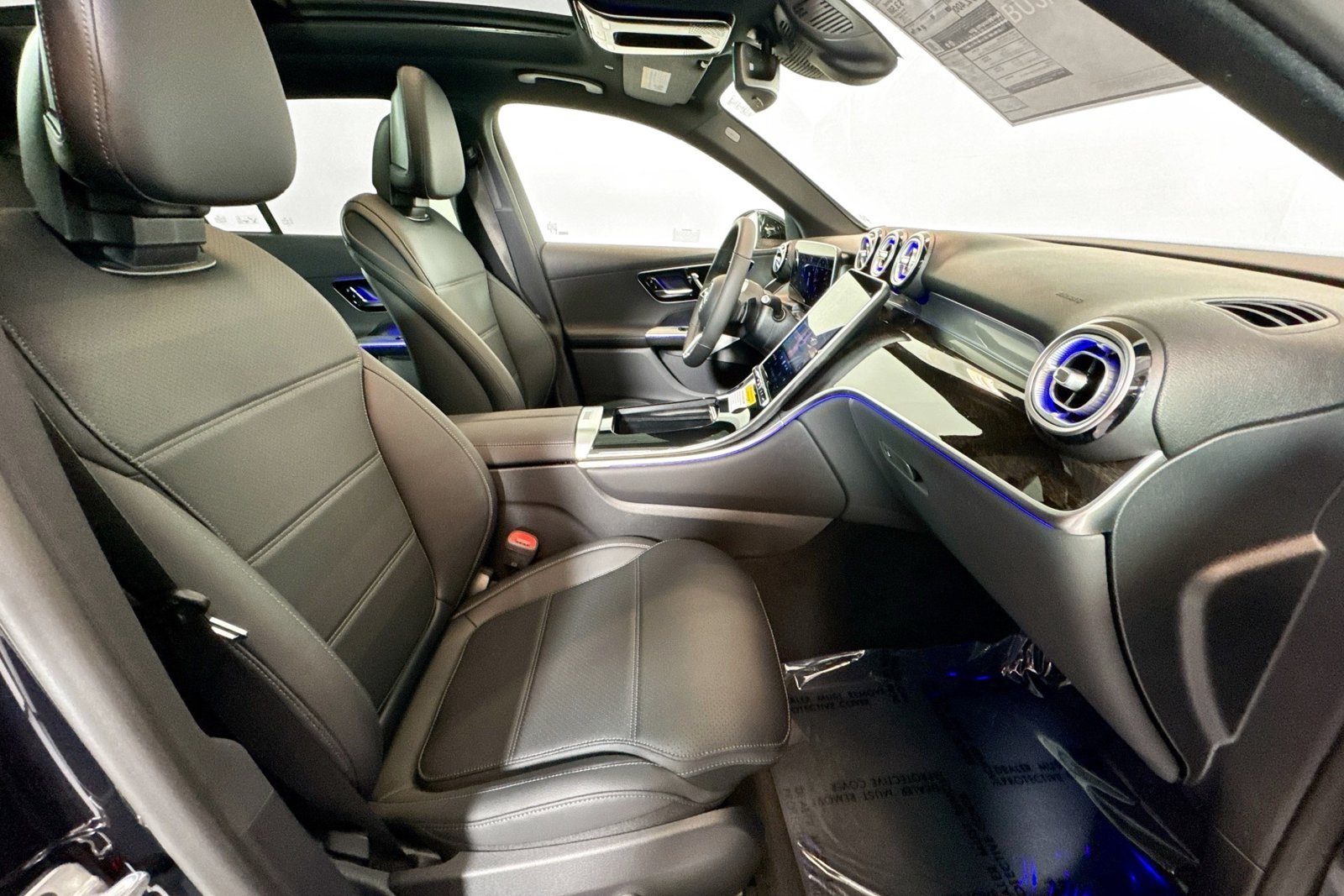 New 2026 Black Mercedes-Benz GLC 300 image 26