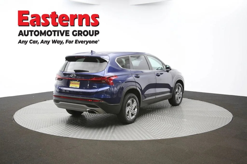 Used 2022 Blue Hyundai SE image 36